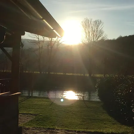 Nyaraló 
